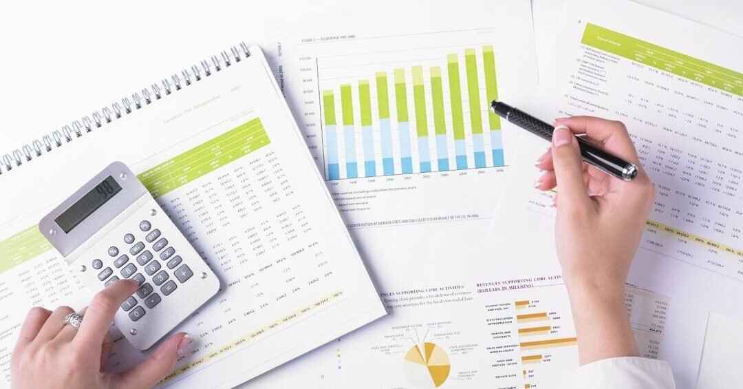 career steps in finance