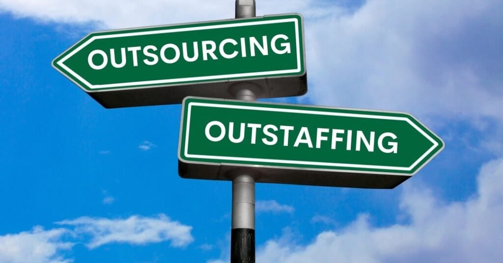 Outstaffing and outsourcing